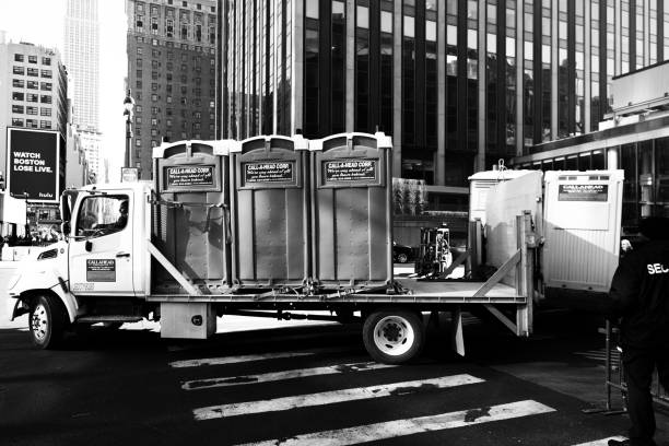 Best Luxury portable toilet rental  in Pearl Beach, MI